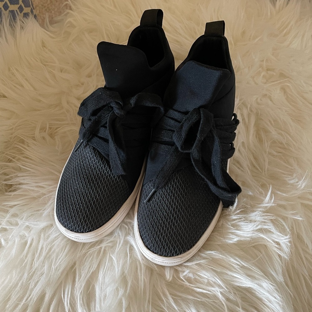 Steve Madden casual sneakers